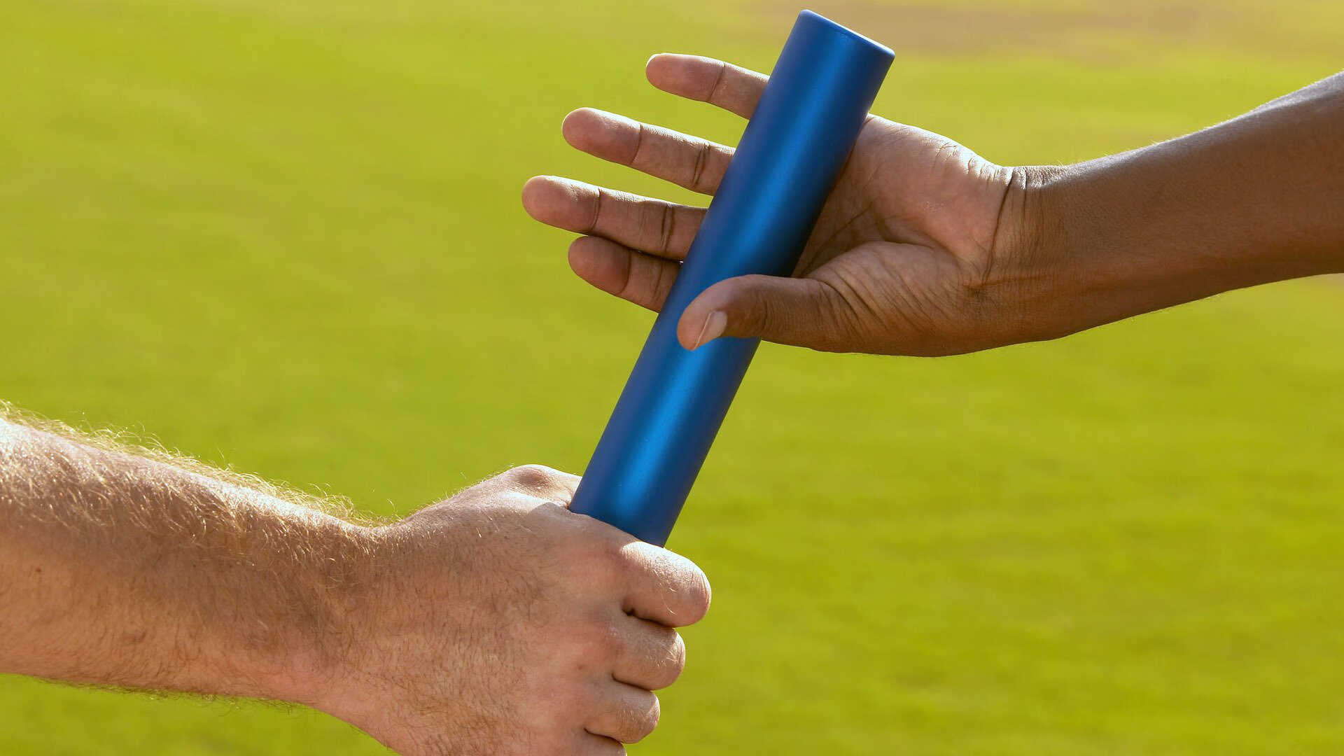 中国篮球协会宣布2025年赛程安排，精彩纷呈，中国篮球协会实行全国性的职业篮球联赛是在什么时候